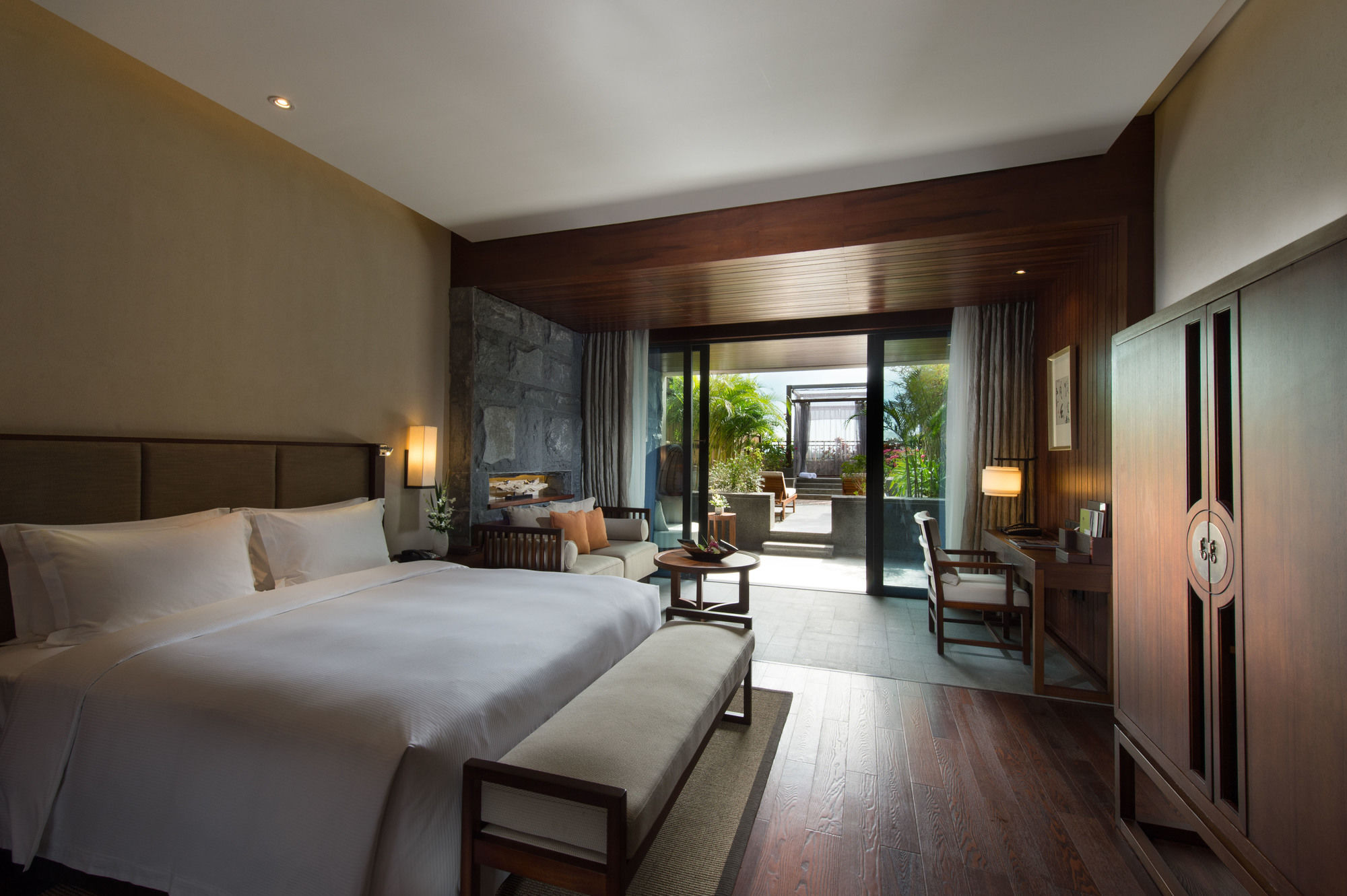 Doubletree Resort By Hilton Hotel Hainan - Qixianling Hot Spring Baoting Esterno foto